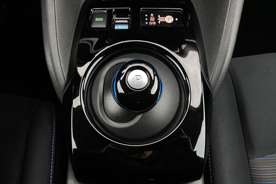 Продам Nissan Leaf 62кВтПдгрвкермасидіньКамера360 2020 года в Львове
