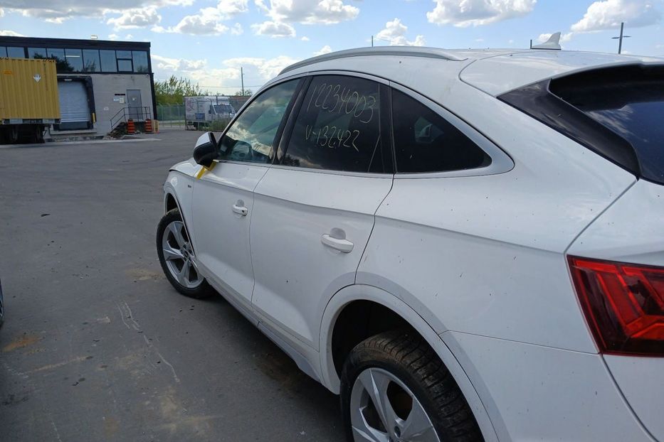 Продам Audi Q5 Sportback / S-Line / MHEV 2021 года в Киеве