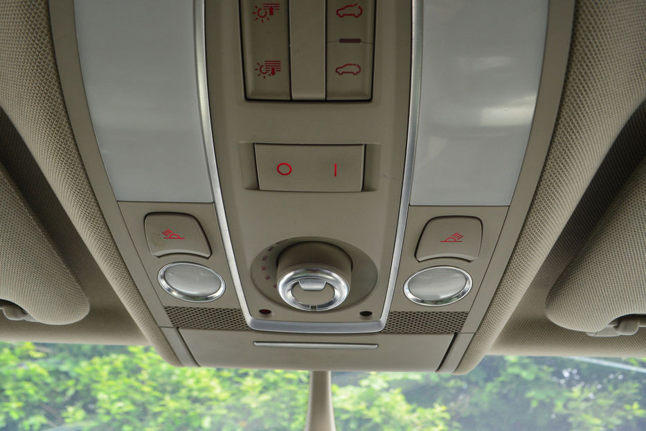 Продам Audi Q7 2011 года в Киеве