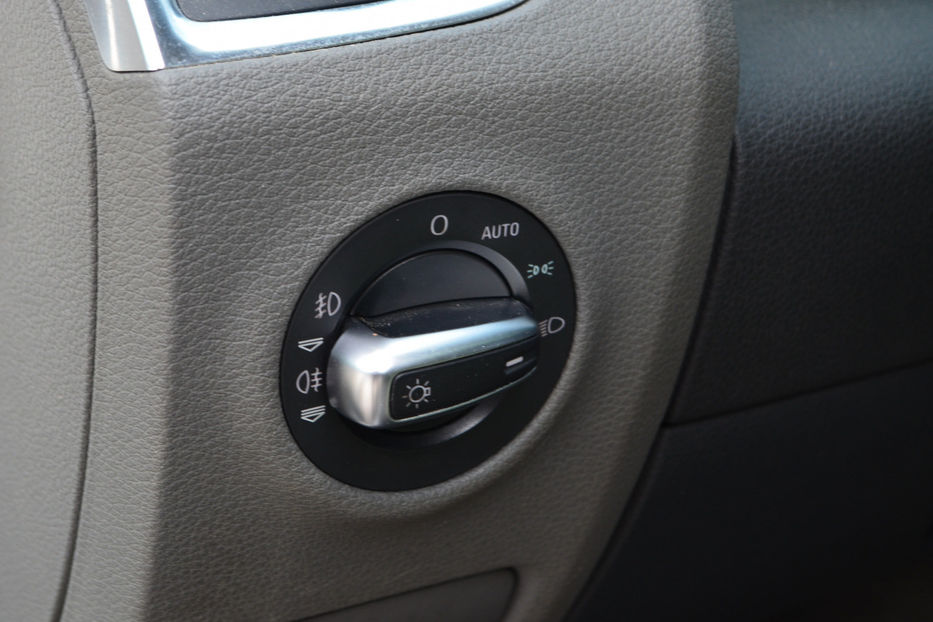 Продам Audi Q7 2011 года в Киеве