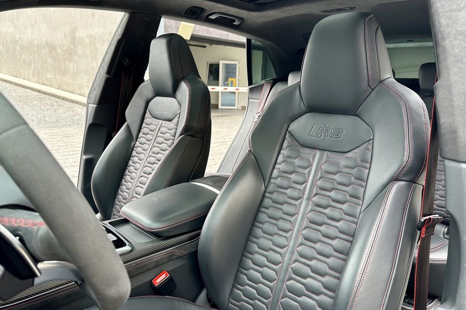 Продам Audi RS Q8 2020 года в Киеве