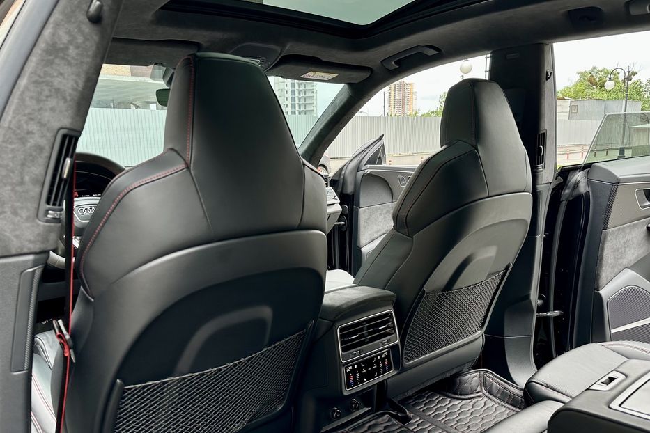 Продам Audi RS Q8 2020 года в Киеве