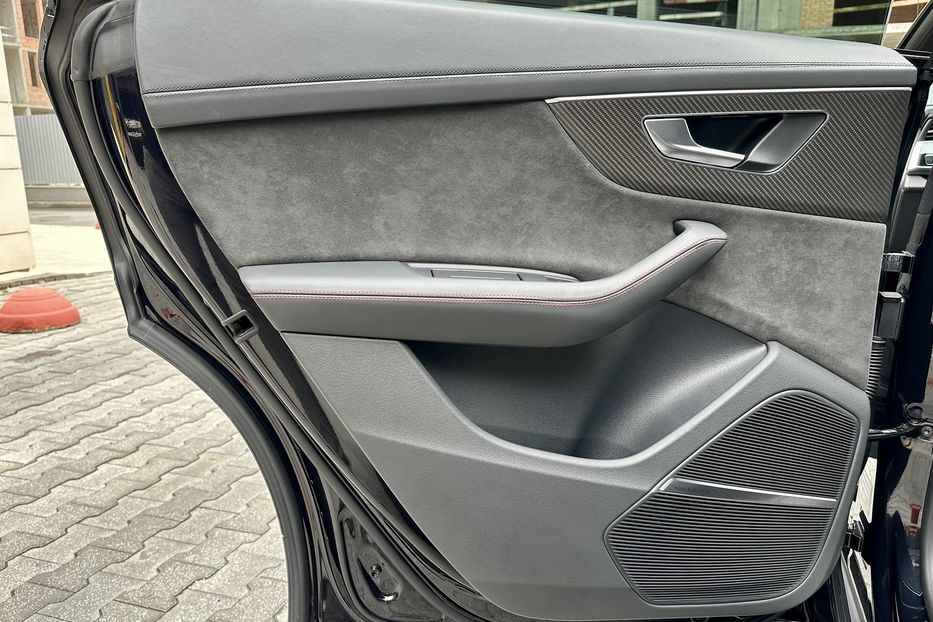 Продам Audi RS Q8 2020 года в Киеве