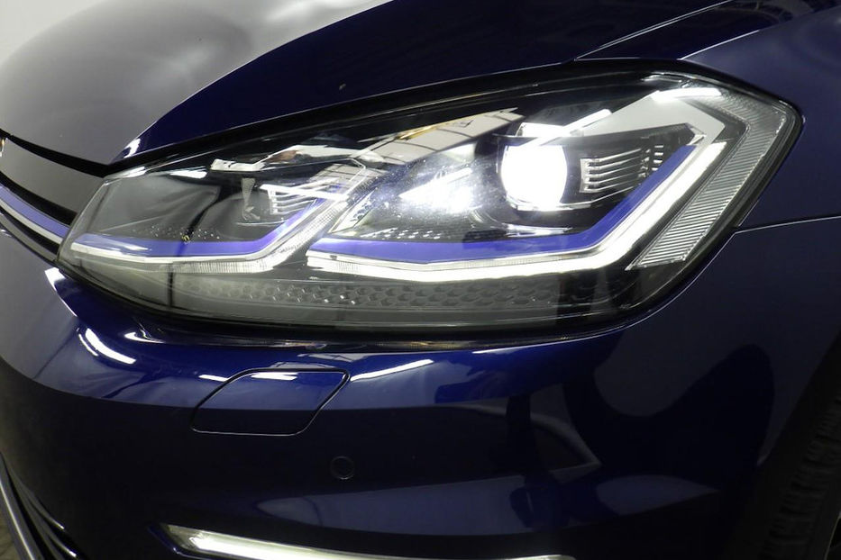 Продам Volkswagen e-Golf E-DITION v8029 2020 года в Луцке