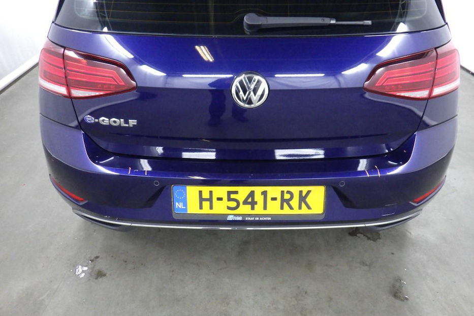 Продам Volkswagen e-Golf E-DITION v8029 2020 года в Луцке