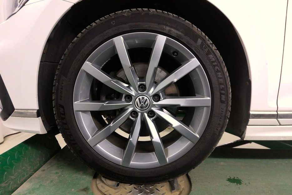 Продам Volkswagen Passat B8 R-Line 140kw 4x4  v9279 2020 года в Луцке