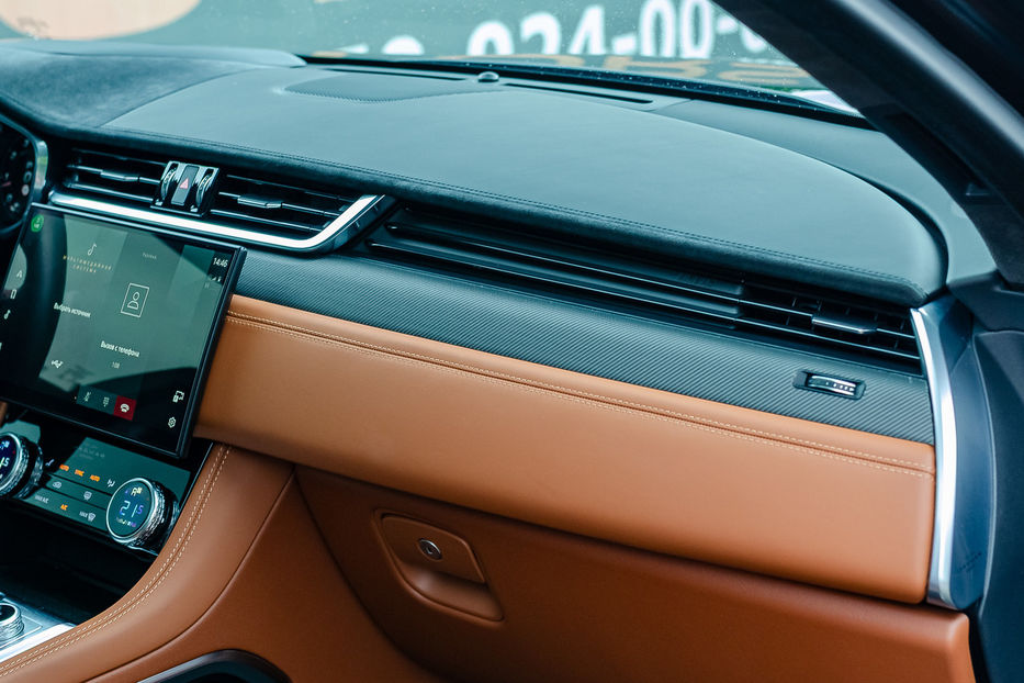 Продам Jaguar F-Pace SVR 5.0Compressor 2021 года в Киеве