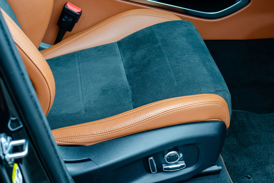 Продам Jaguar F-Pace SVR 5.0Compressor 2021 года в Киеве