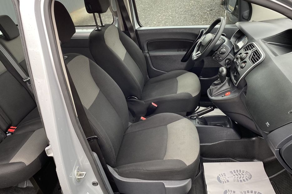 Продам Renault Kangoo пасс. 2019 года в Луцке