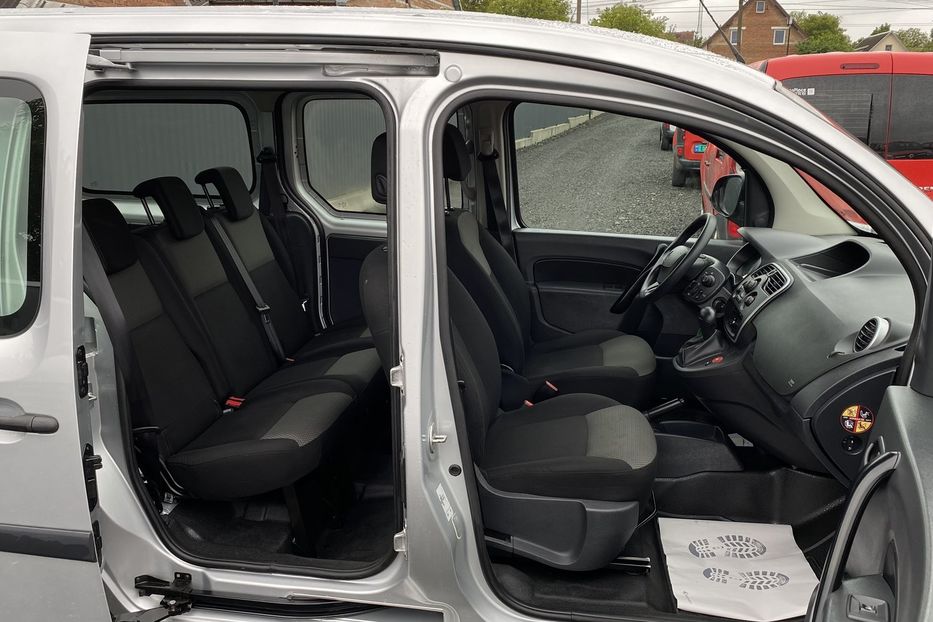 Продам Renault Kangoo пасс. 2019 года в Луцке