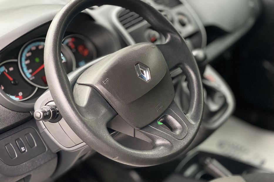 Продам Renault Kangoo пасс. 2019 года в Луцке