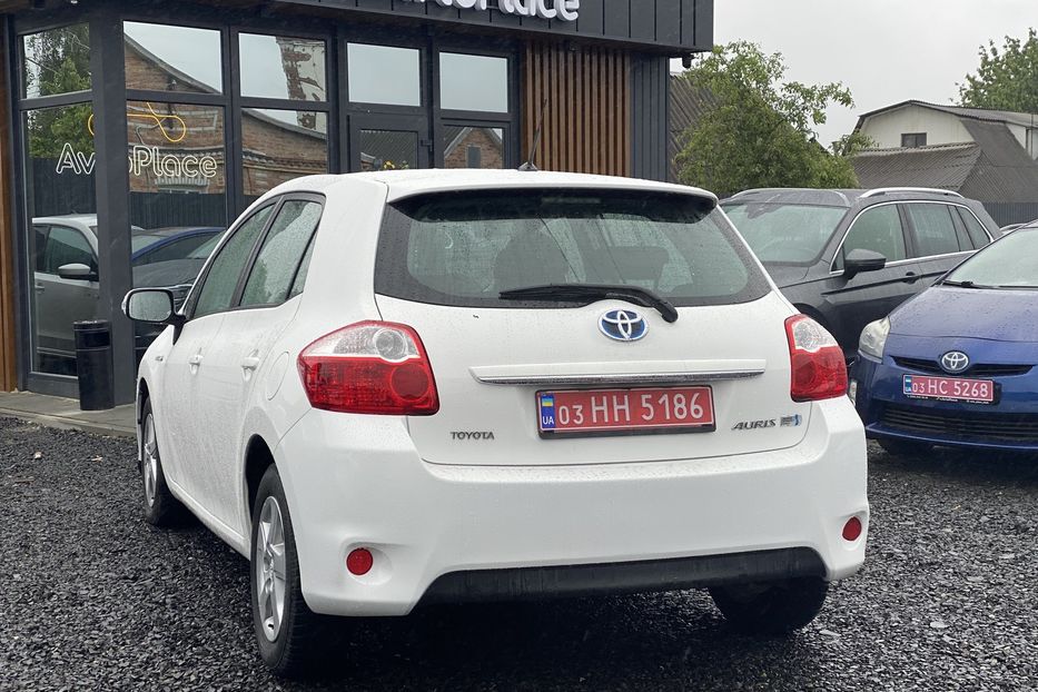 Продам Toyota Auris 2011 года в Луцке