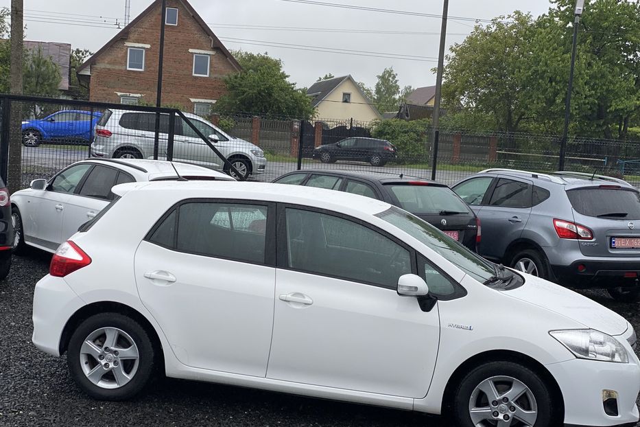 Продам Toyota Auris 2011 года в Луцке