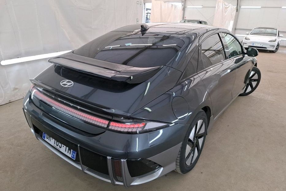 Продам Hyundai Ioniq 6 77 KW/H, vin 4590 2023 года в Житомире