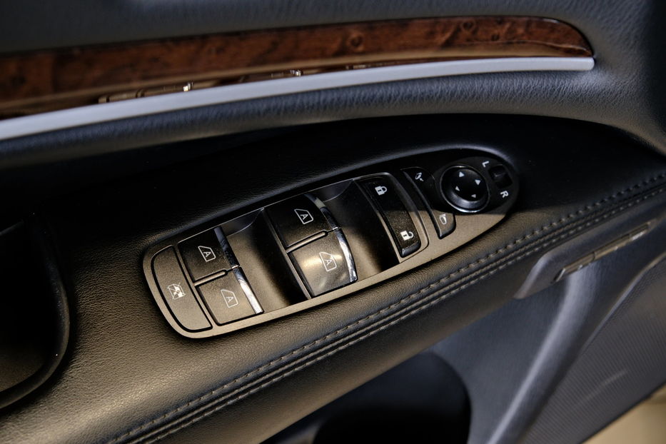 Продам Infiniti QX60 2016 года в Одессе