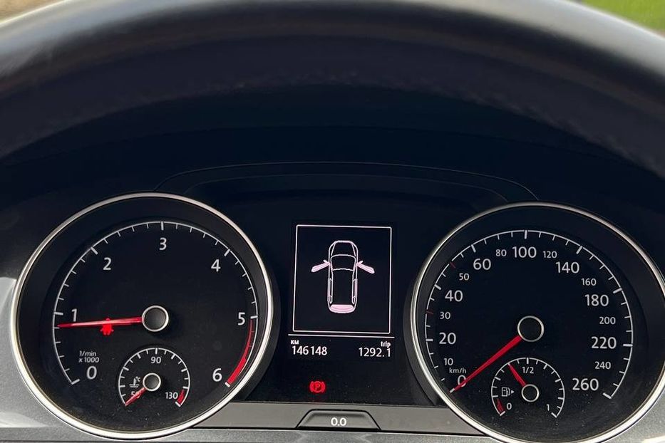 Продам Volkswagen Golf VII 2018 года в Черновцах