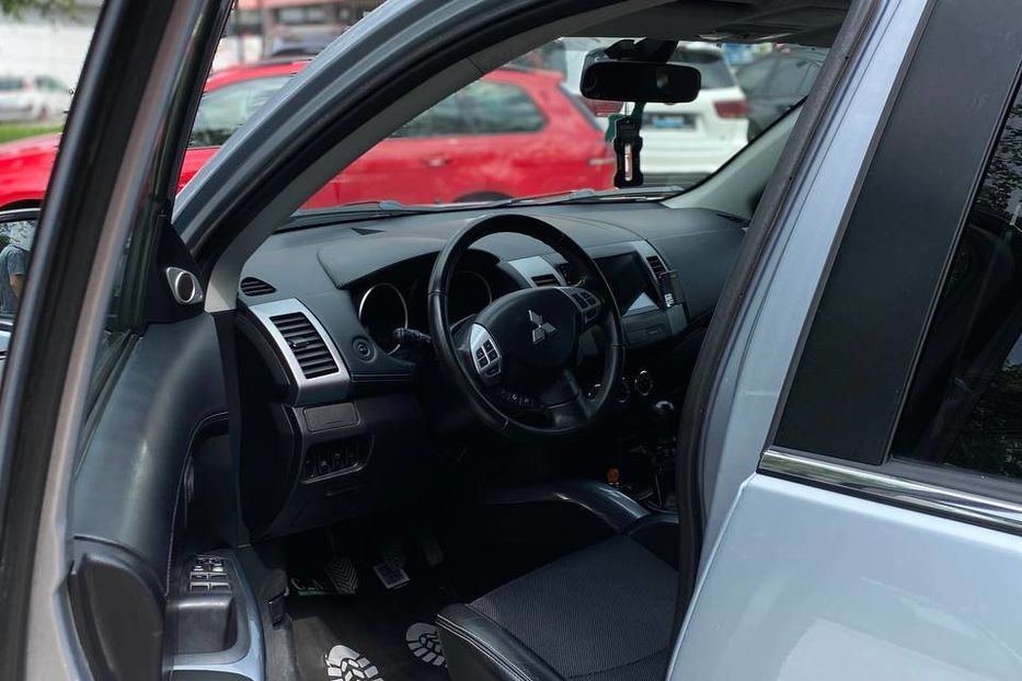 Продам Mitsubishi Outlander 2010 года в Черновцах