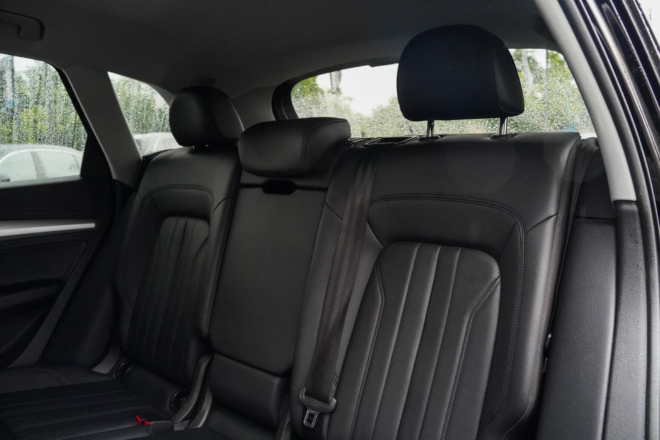 Продам Audi Q5 Premium 2018 года в Черновцах