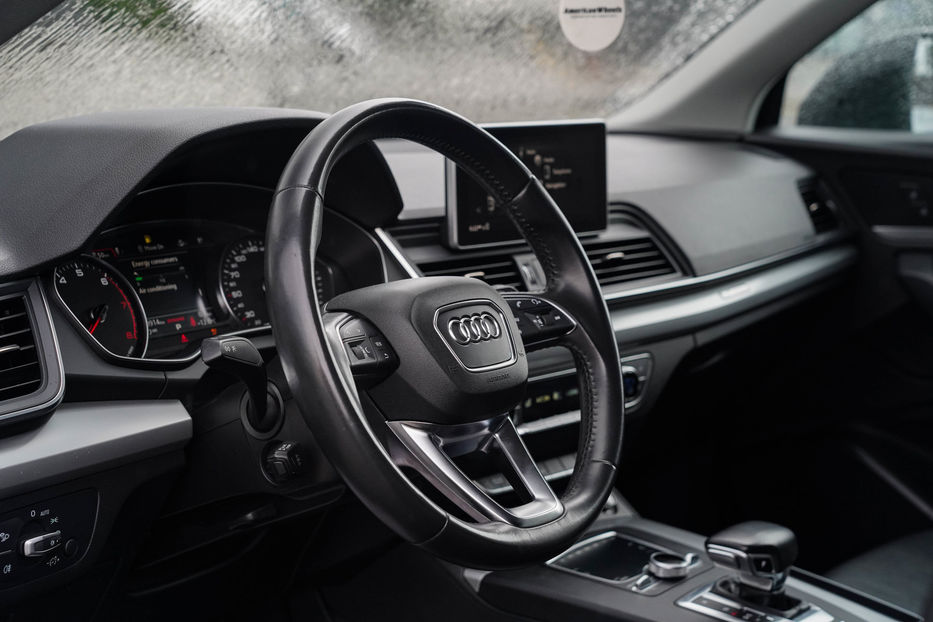 Продам Audi Q5 Premium 2018 года в Черновцах