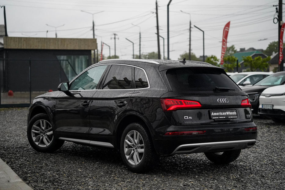 Продам Audi Q5 Premium 2018 года в Черновцах