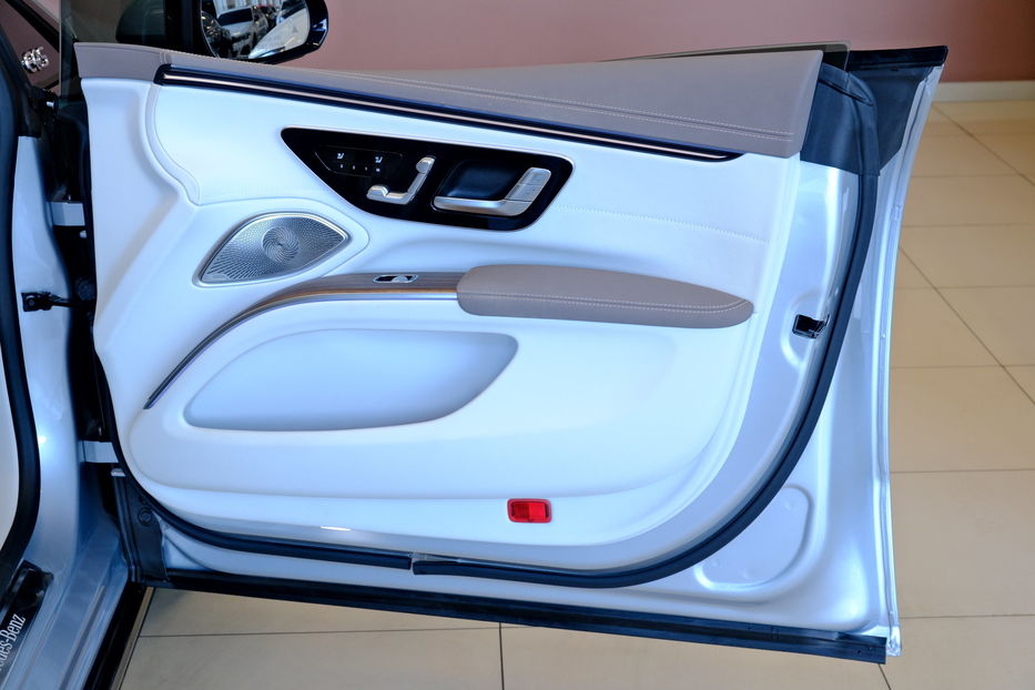 Продам Mercedes-Benz S-Class EQS450+ 2022 года в Одессе