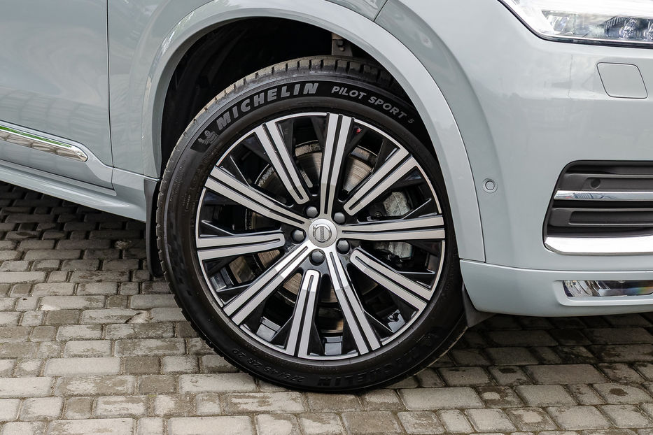 Продам Volvo XC90 Ultimate+ 2024 года в Киеве