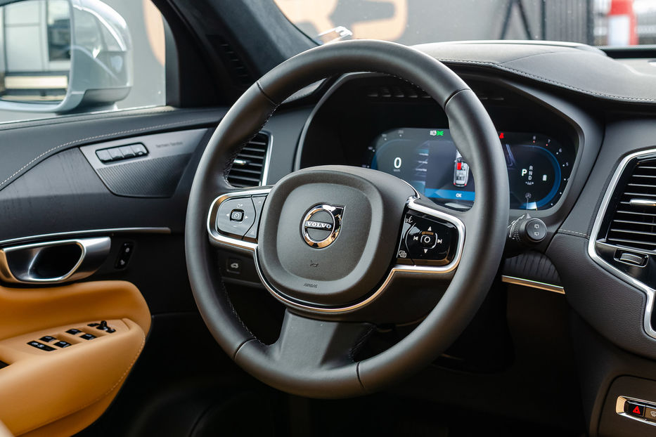 Продам Volvo XC90 Ultimate+ 2024 года в Киеве