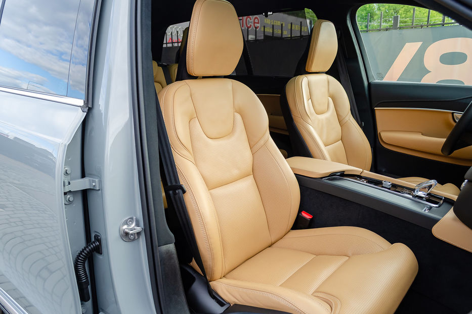 Продам Volvo XC90 Ultimate+ 2024 года в Киеве
