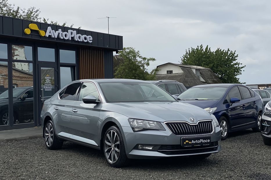 Продам Skoda Superb 2017 года в Луцке
