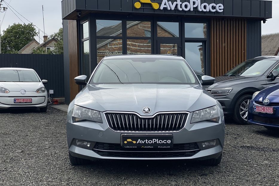 Продам Skoda Superb 2017 года в Луцке