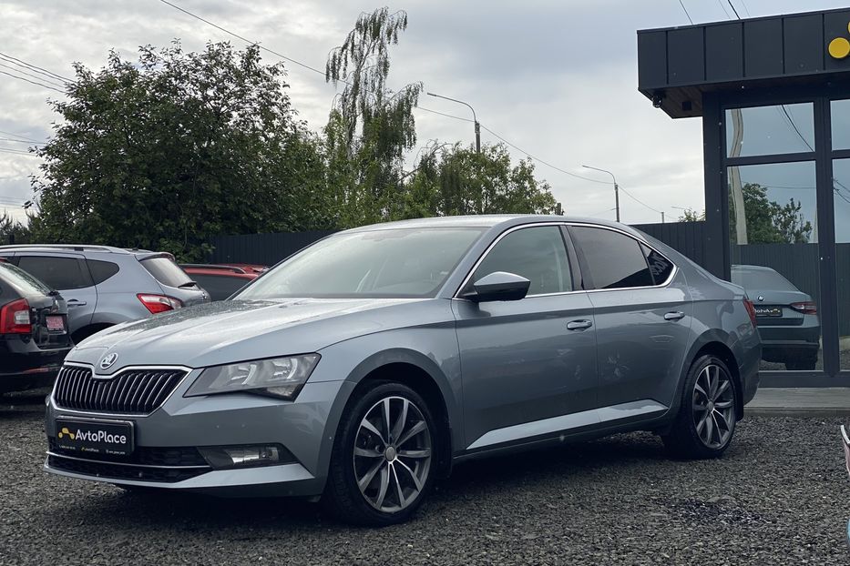 Продам Skoda Superb 2017 года в Луцке