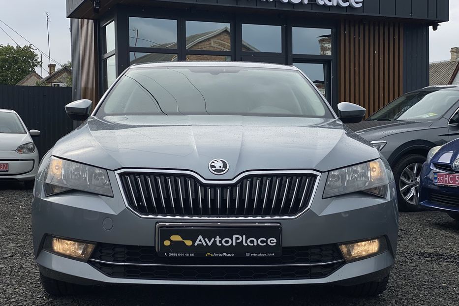 Продам Skoda Superb 2017 года в Луцке