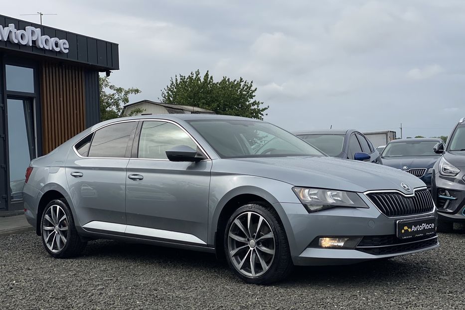 Продам Skoda Superb 2017 года в Луцке