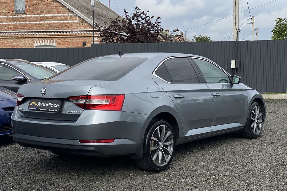 Продам Skoda Superb 2017 года в Луцке