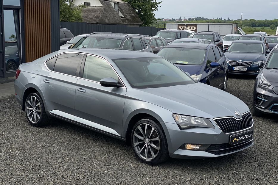 Продам Skoda Superb 2017 года в Луцке