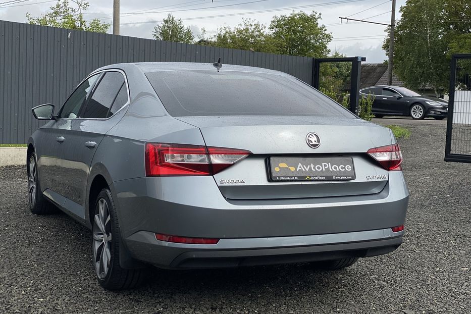 Продам Skoda Superb 2017 года в Луцке