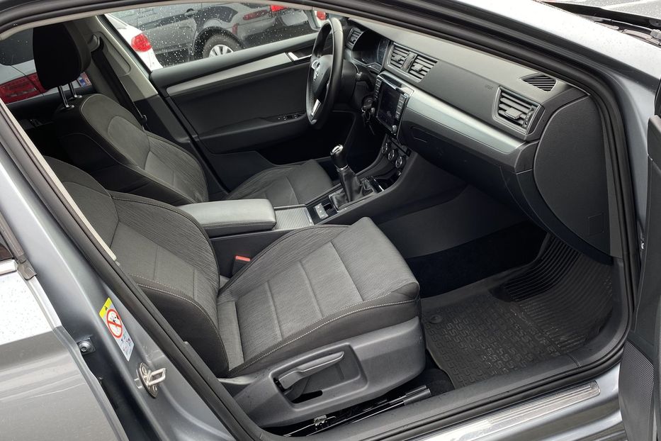 Продам Skoda Superb 2017 года в Луцке