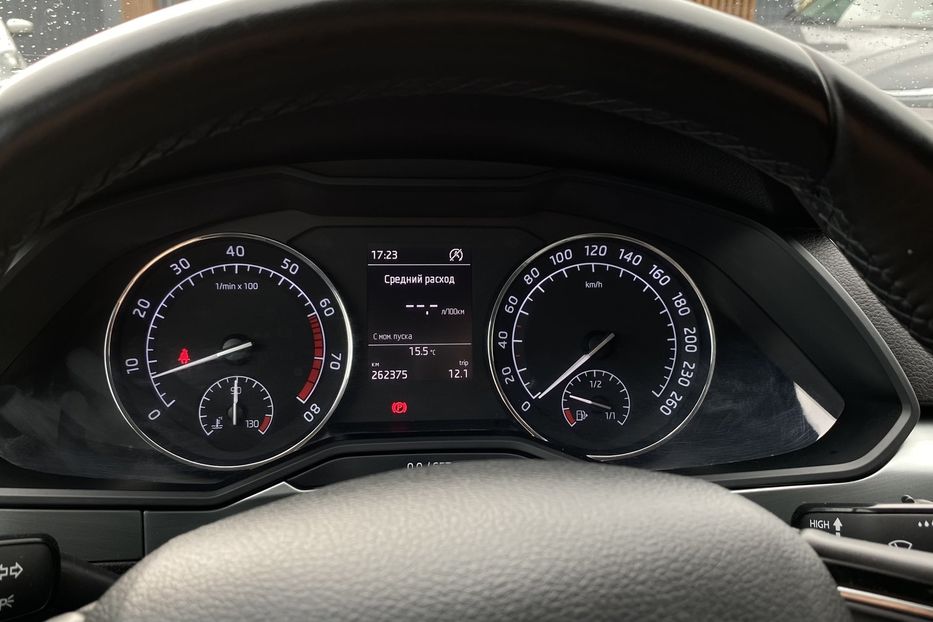 Продам Skoda Superb 2017 года в Луцке