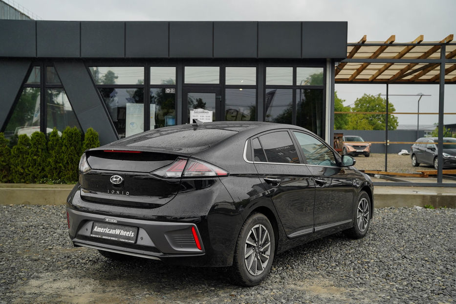 Продам Hyundai Ioniq 2020 года в Черновцах