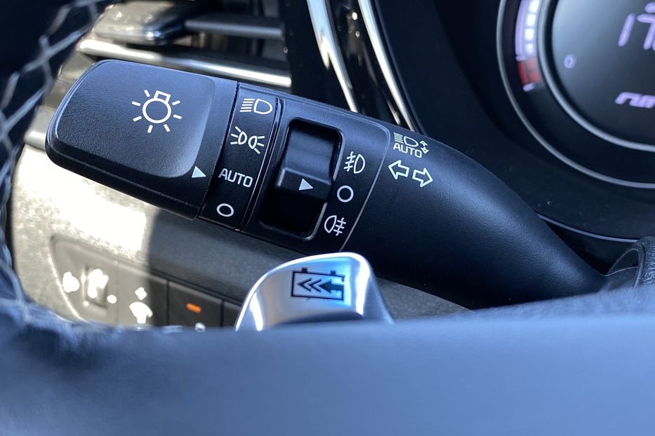 Продам Kia Niro 64кВт ТепловийПдгрвкермасидінь 2021 года в Львове