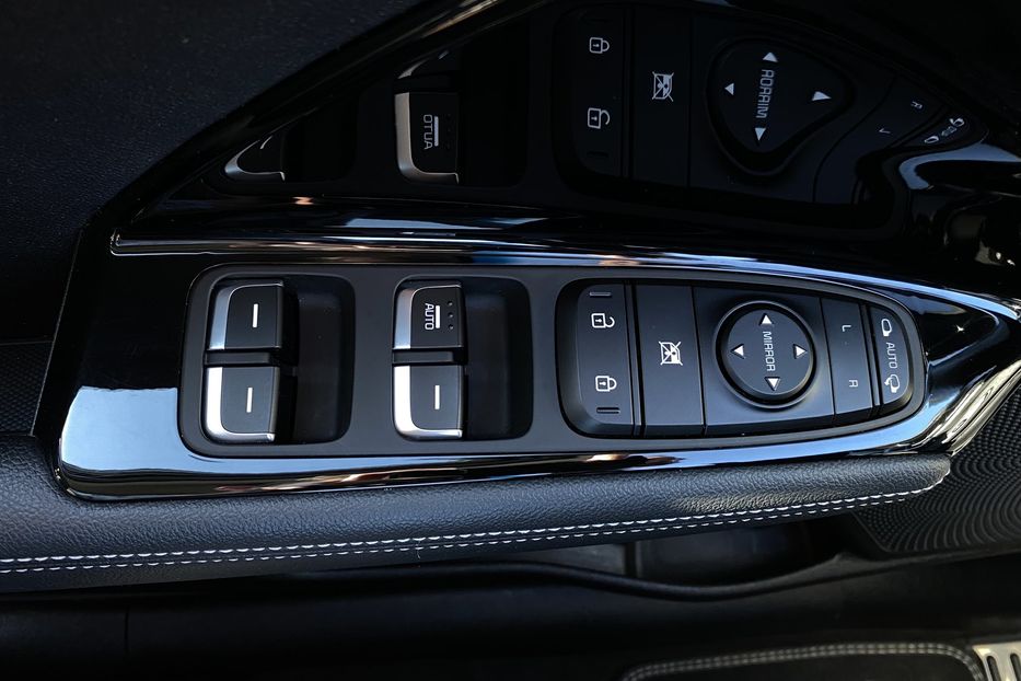 Продам Kia Niro 64кВт ТепловийПдгрвкермасидінь 2021 года в Львове