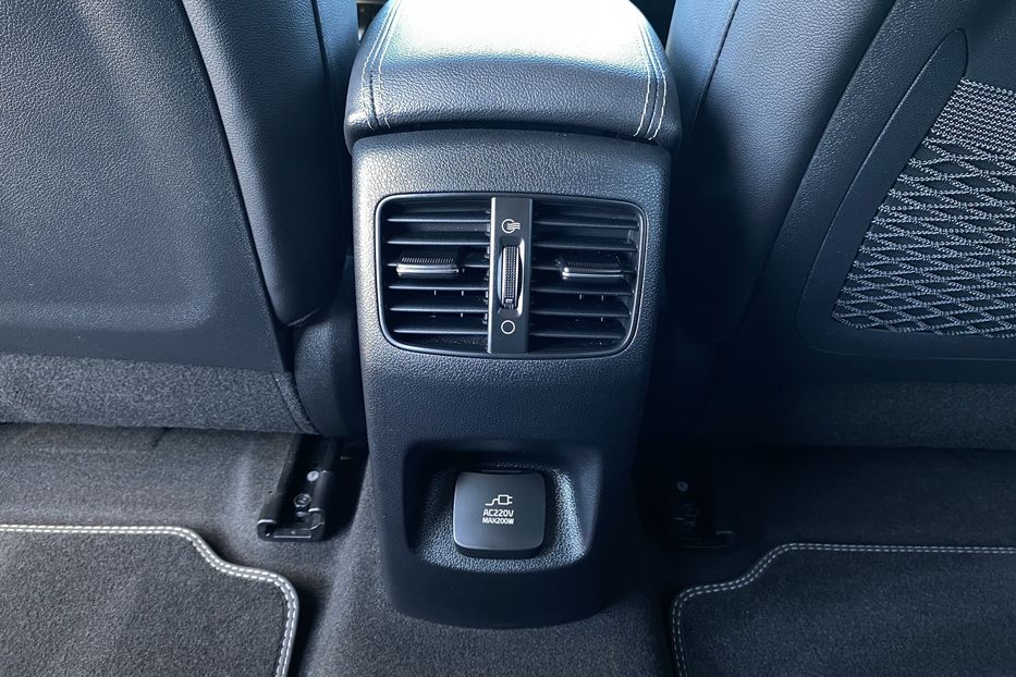 Продам Kia Niro 64кВт ТепловийПдгрвкермасидінь 2021 года в Львове