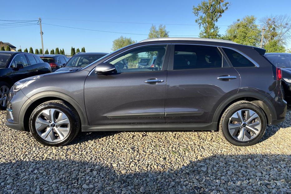 Продам Kia Niro 64kWhМакс.комплектаціяPrestige 2020 года в Львове