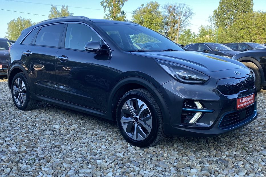 Продам Kia Niro 64kWhМакс.комплектаціяPrestige 2020 года в Львове