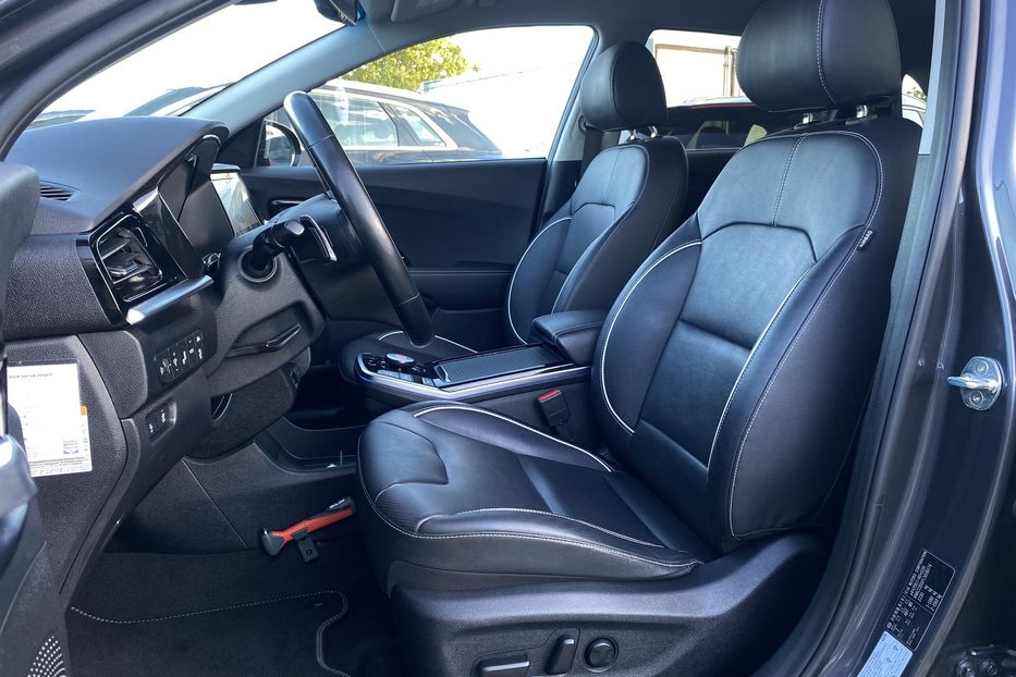 Продам Kia Niro 64kWhМакс.комплектаціяPrestige 2020 года в Львове