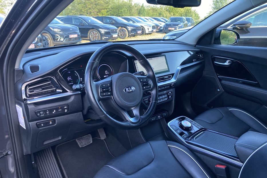 Продам Kia Niro 64kWhМакс.комплектаціяPrestige 2020 года в Львове