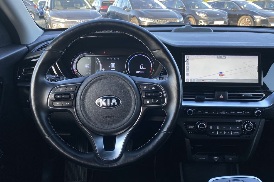 Продам Kia Niro 64kWhМакс.комплектаціяPrestige 2020 года в Львове
