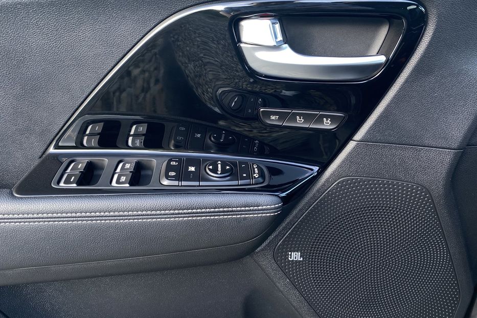 Продам Kia Niro 64kWhМакс.комплектаціяPrestige 2020 года в Львове
