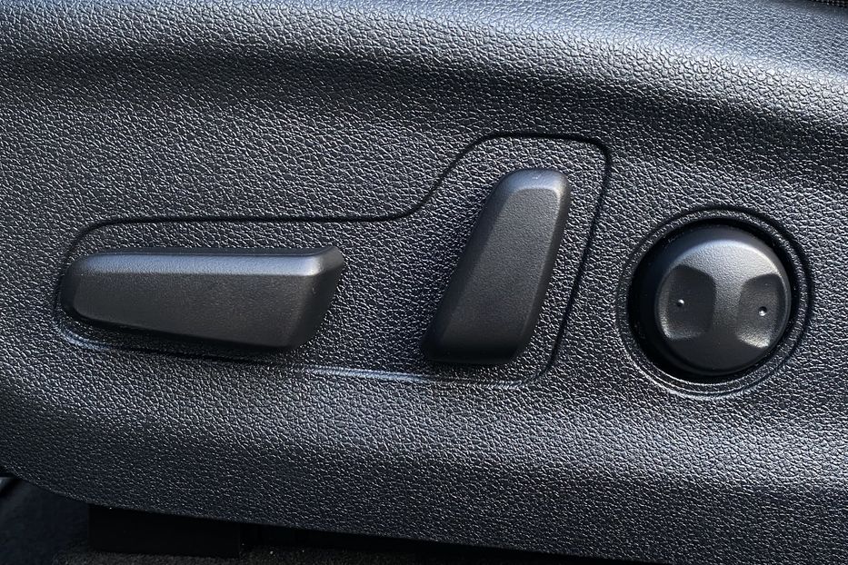 Продам Kia Niro 64kWhМакс.комплектаціяPrestige 2020 года в Львове