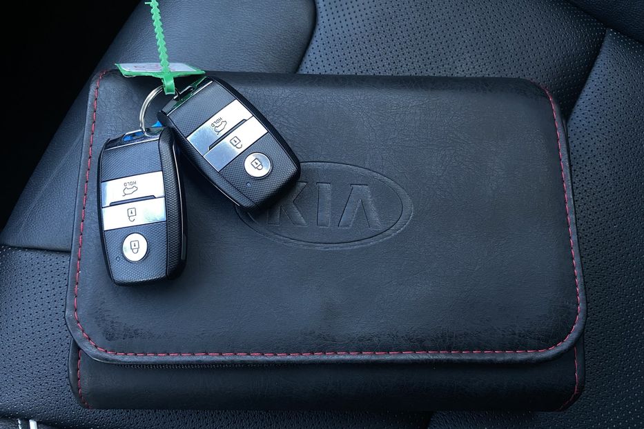 Продам Kia Niro 64kWhМакс.комплектаціяPrestige 2020 года в Львове